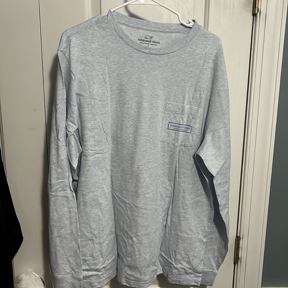 BRAND NEW vineyard vines long sleeve shirt